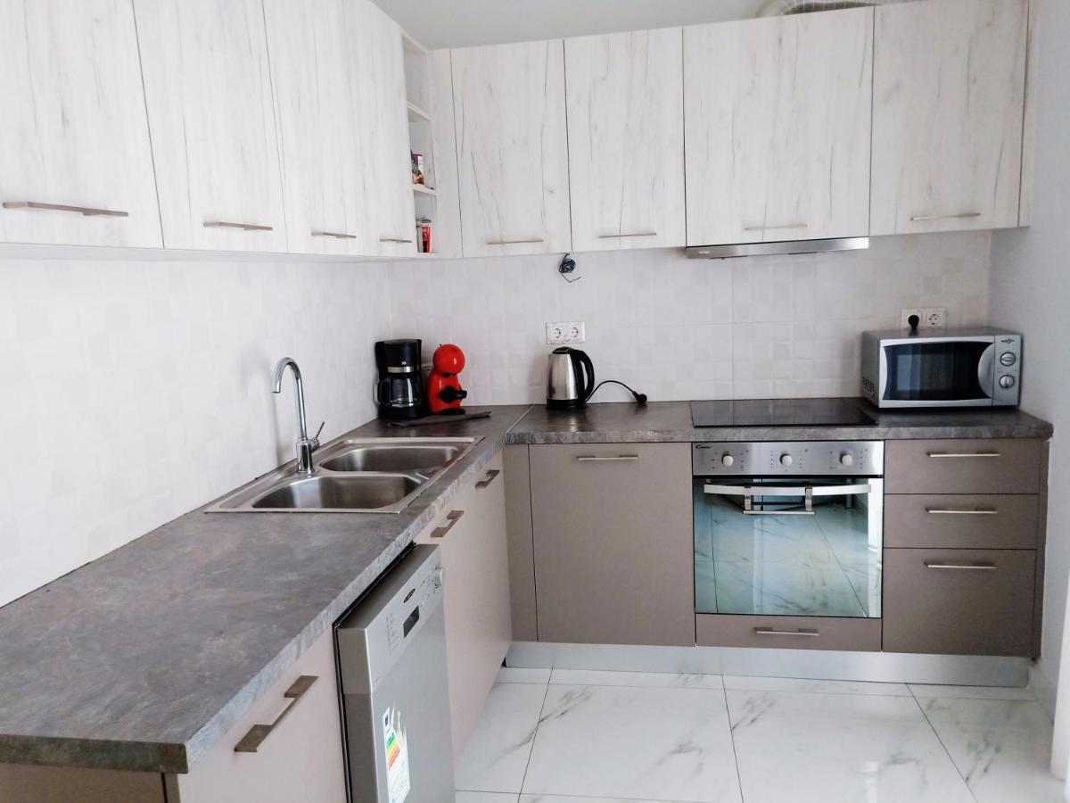 Siggrou Apartment Афины Экстерьер фото